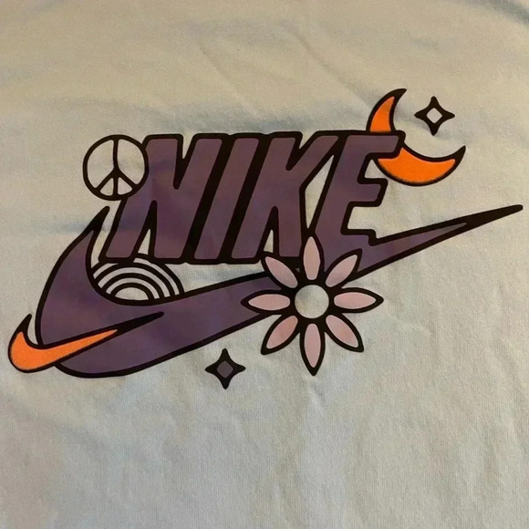 Nike tee girls M EUC - Picture 3 of 3